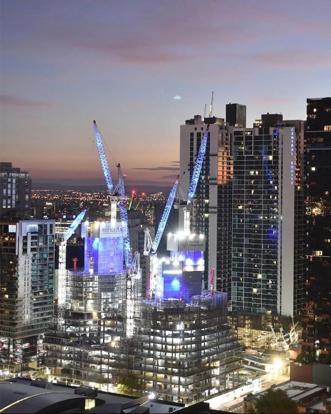 West Side Place / Ritz Carlton Hotel